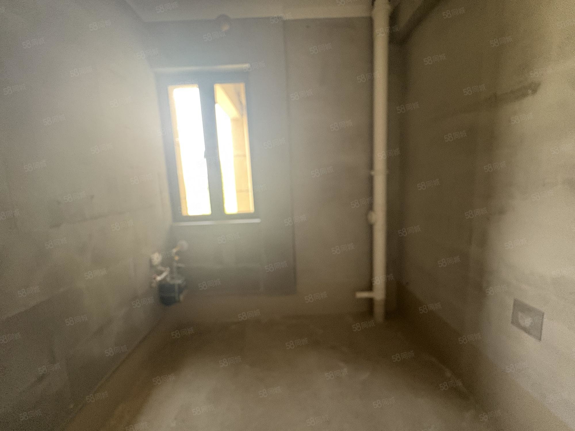 招商兰溪谷3室2厅2卫115㎡南80万