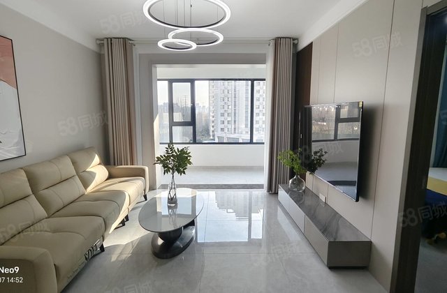 三叶草现房 送10万精装家具家电 全明户型 可当婚房