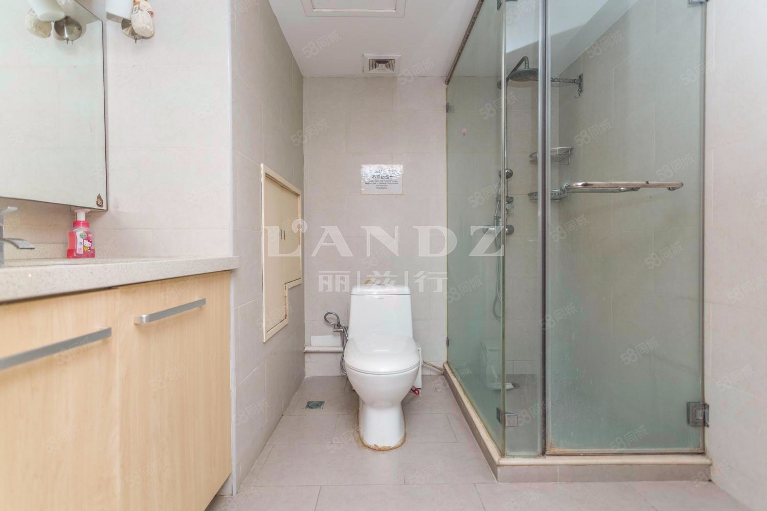 龍灣別墅3室2廳3衛(wèi)366㎡東1790萬