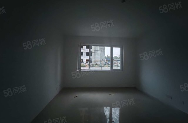 东昌壹号院邻居，鑫亚公司电梯房6楼，送车位储藏室走一手