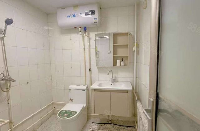 萃苑小区 商品住宅 居住密度低 交通便利 南北通透 近医院