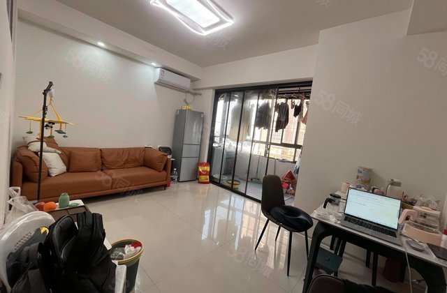 绿洲广场2室1厅52.37㎡47万二手房图片