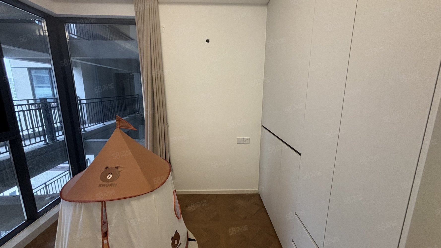 锦绣兰湾3室2厅1卫105㎡南北55万