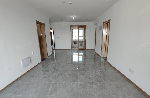 闸口文轩中学 东边户 三叶草户型 东关瑞府 东关国际随时看房