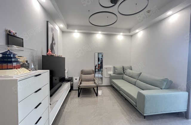 人民公园 中央丽都 附近 中央帝景  拎包入住 六中 东昌路