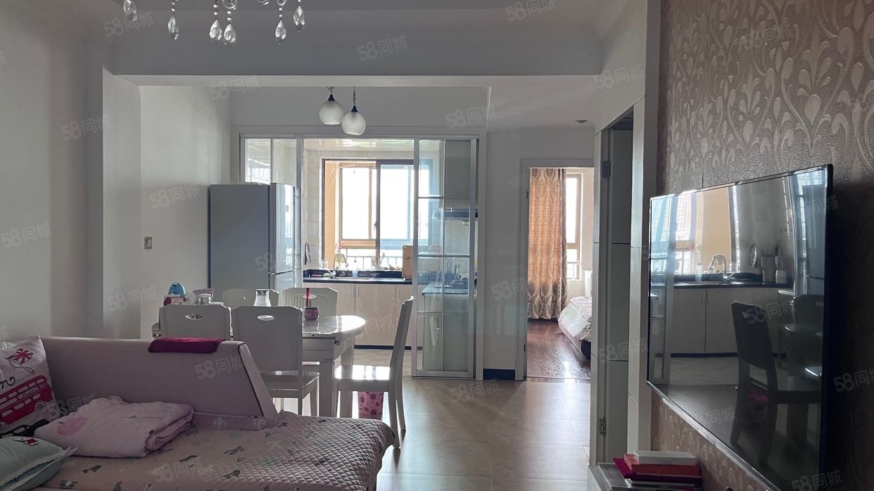 鑫业晶典2室2厅1卫77.7㎡南79.8万