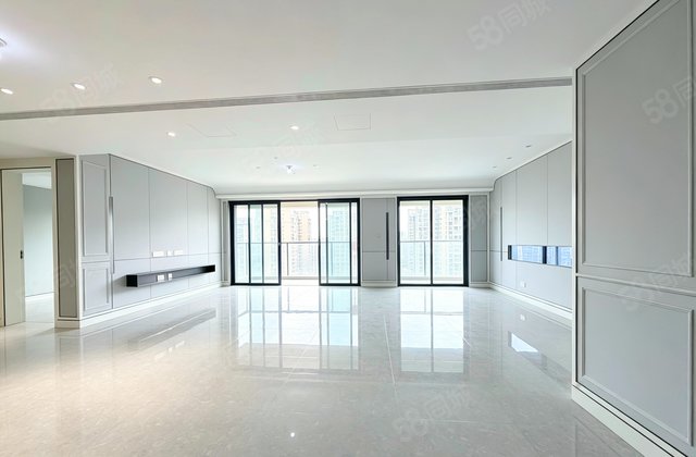 中国铁建西派金沙3室2厅151.76㎡338.8万二手房图片
