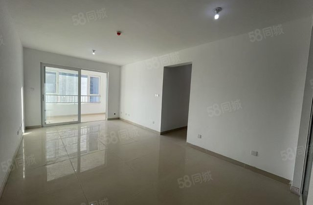 走一手 聊城二中对过 儒辰红庙 中间楼层 新房未住 双卫格局