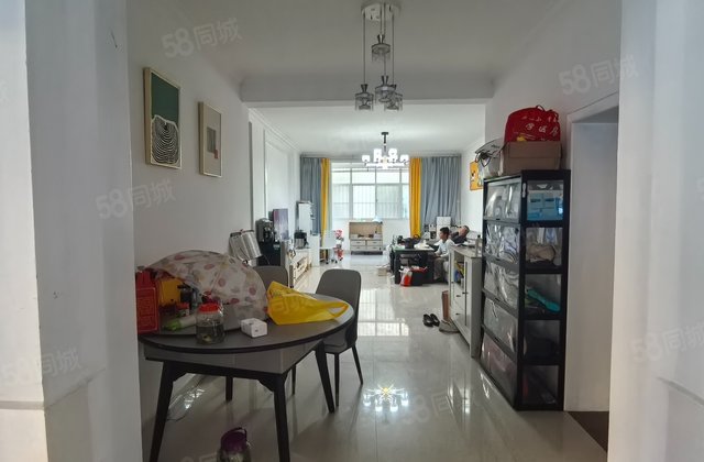 警馨小区3室2厅137㎡88万二手房图片
