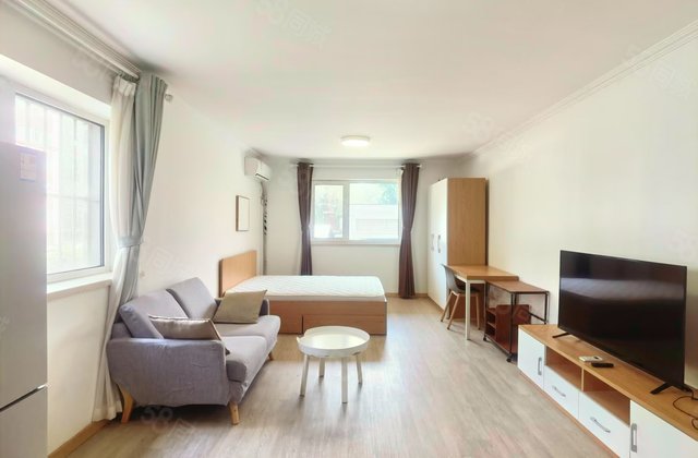 中天国际公寓1室1厅52.33㎡339万二手房图片