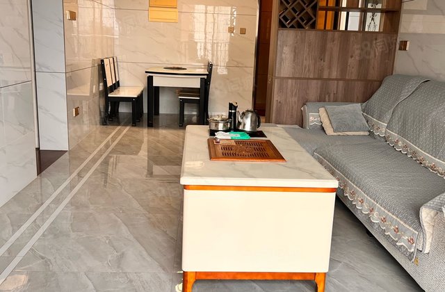 碧水湾二期(一二区)2室2厅78.6㎡56万二手房图片