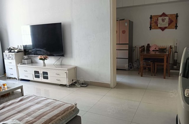 昌润路 公安局家属院 1楼 实验柳泉花园 眼科医院旁 好停车