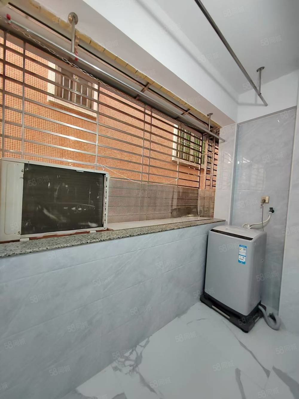 雍璟园3室2厅2卫100㎡南北39.8万