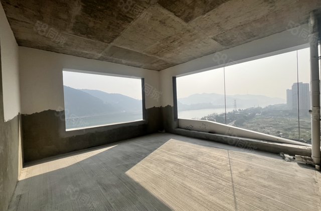 逸都江城3室2厅118㎡56万二手房图片