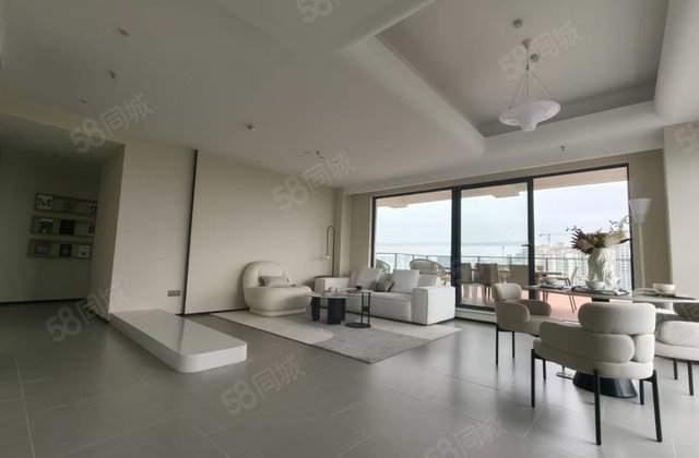 东方海鸥湾3室2厅183㎡166万二手房图片