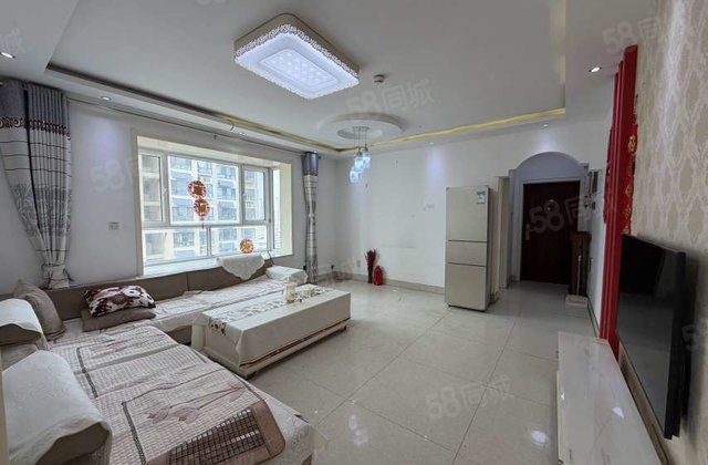 汽车总站对过 电梯房 三室 振兴路   七中 带地下室