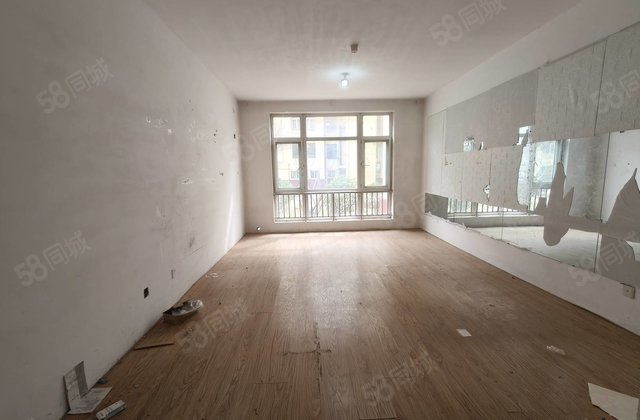 名人苑一期146平165万一楼带院城市主人！水城嘉苑东昌华庭