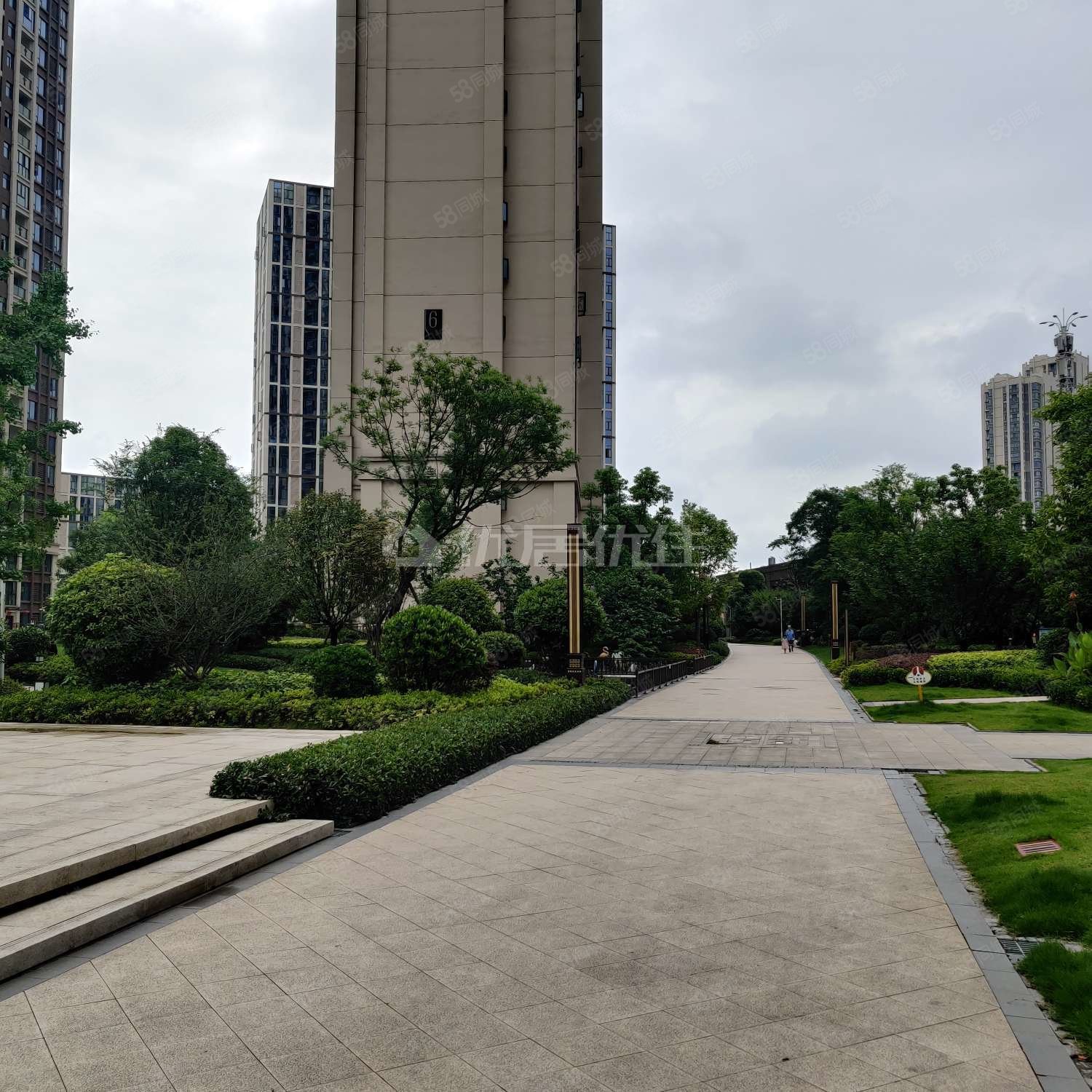 【10图】合益路联合中小 学旁 领地天屿 品质小区 电梯中层 有证,领地