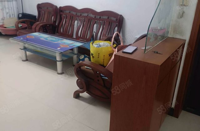 巢州景苑3室2厅114㎡61.8万二手房图片