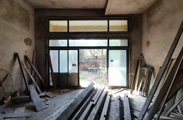 绿地翠谷后洛可可别墅4室2厅277.32㎡272万二手房图片