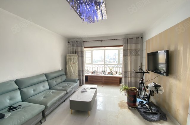 三室双卫 边户大飘窗 送储藏室 云麓九里 花园府第 光明