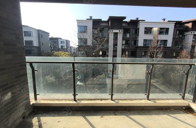 金科美湖湾香山3室2厅111.8㎡52.8万二手房图片