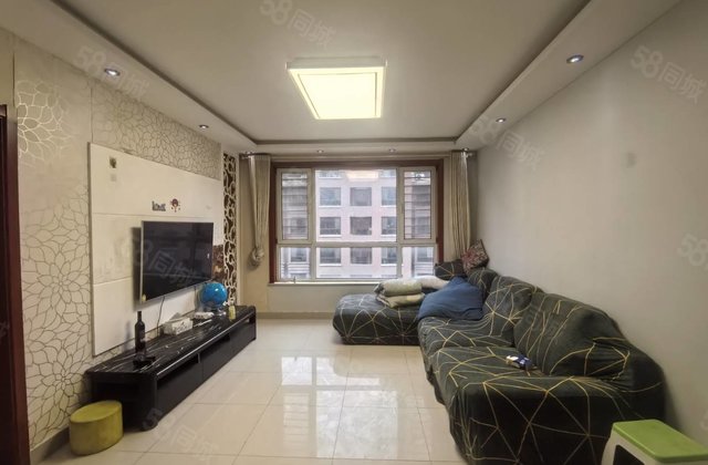 嘉明新城邦中心位正3室2厅免大税带阳面车库带储藏室随时可看房