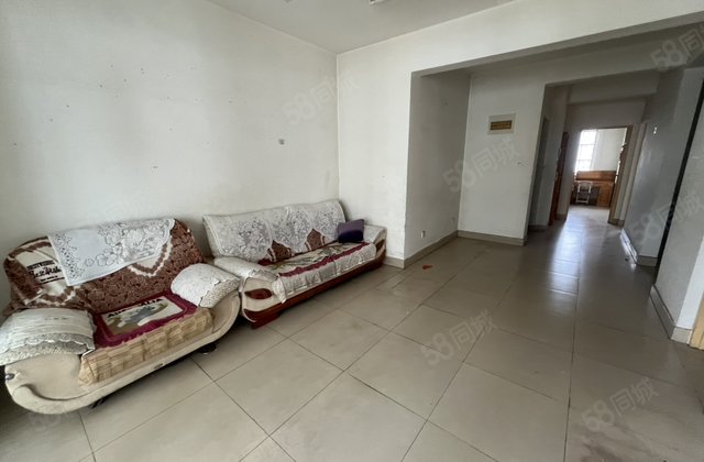 急售！文轩实验望湖电梯房中间楼层，三室全明户型，价格可议！