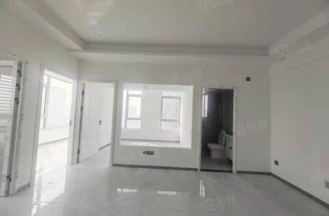 浪潮一览云山2室1厅68㎡35万二手房图片