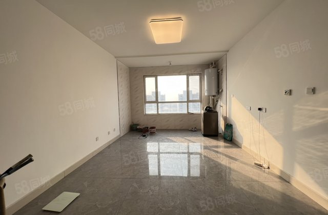 急！送车储！民生凤凰城10号院！三室两厅！  培文 外国语