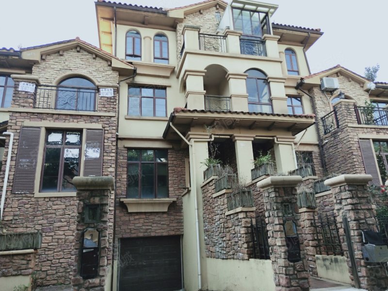 高尔夫景观房度假区东西 4房 滇池卫城滟澜湾    好楼层