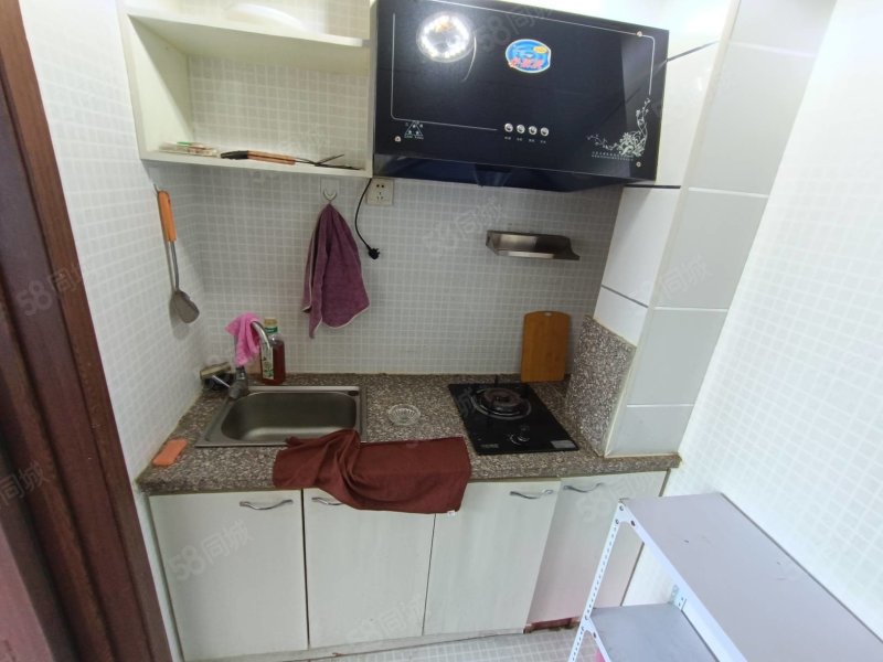 帅千广场3室1厅2卫117.5㎡西南48.9万
