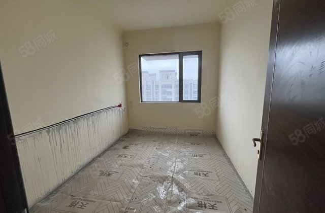 碧桂园翡丽湾，观景房，带双车位，精装修