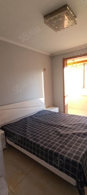 紫金湾景逸2室2厅1卫91.46㎡南北88万