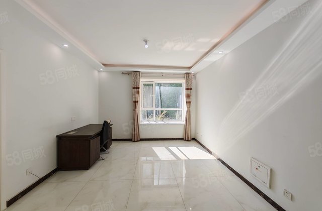 民生一楼带院三叶草带车位免大税外国语新一中火车站润景苑文馨园