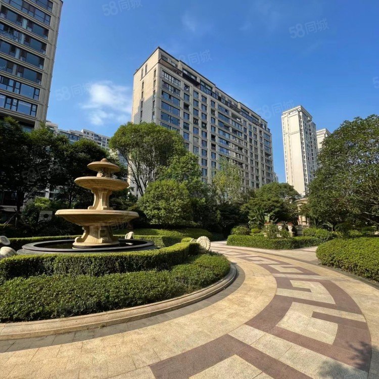 温州大公馆(一期)4室2厅2卫142㎡南北696万