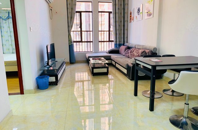 尚峰温莎堡(商住楼)3室2厅61.45㎡100万二手房图片