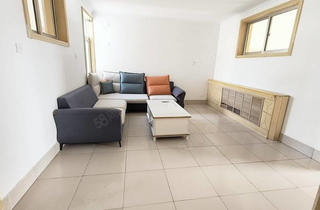 急 文轩 外国语闸口 单位家属院 中间楼层 停车方便 能按揭