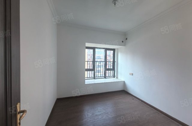 沅江碧桂园4室2厅145㎡68.8万二手房图片