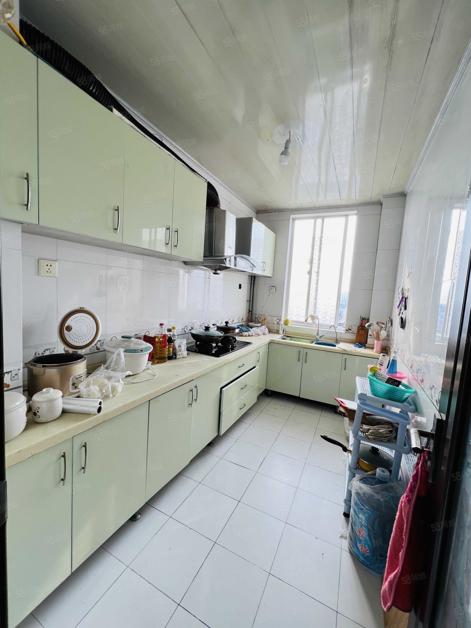 丰水源清华苑6室2厅3卫200㎡南北85万