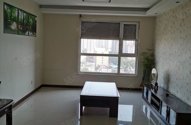 四季春天(沂蒙路)3室2厅127.65㎡80万二手房图片