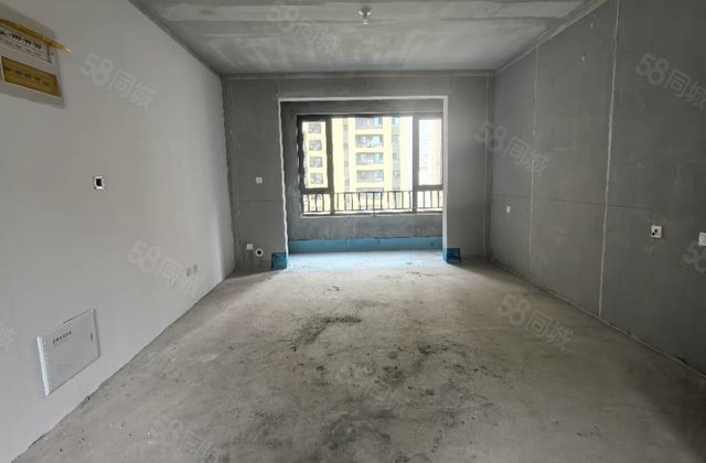 汉光悦府4室2厅140㎡185万二手房图片