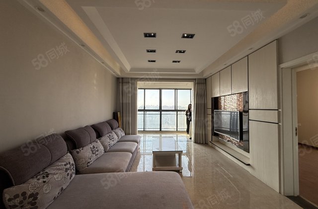 滨湖名邸3室2厅103㎡54万二手房图片