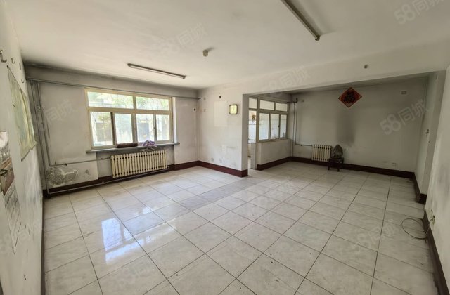 东昌湖100 ~孝心1楼 三室朝阳 农委家属院 停车方便