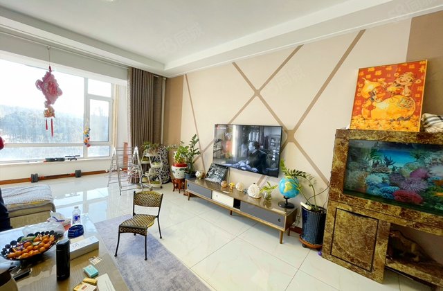 远洋戛纳小镇3室2厅146.23㎡138万二手房图片