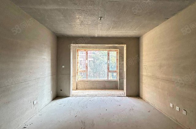 英伦铭筑2室1厅87㎡40万二手房图片