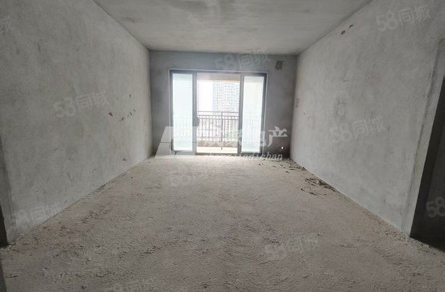 通泰爱丽嘉园5室2厅144㎡70.5万二手房图片