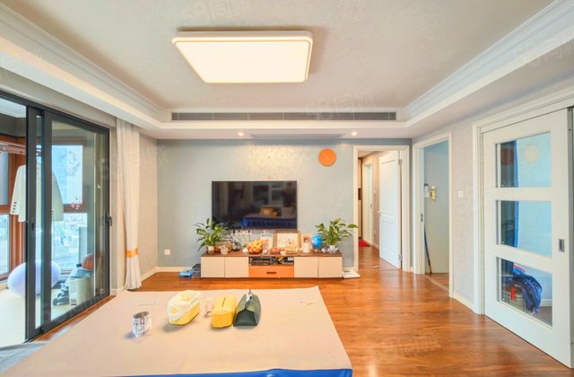 万科魅力之城4室2厅127.02㎡128万二手房图片