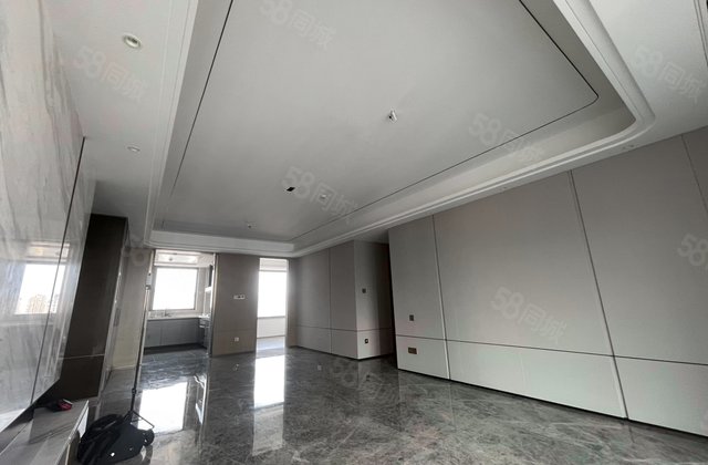 江皓府5室2厅207.57㎡1390万二手房图片