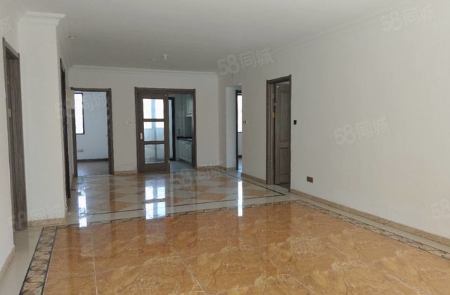 碧桂园国岳府 交通便利 商业配套齐全 精装修 双卫格局